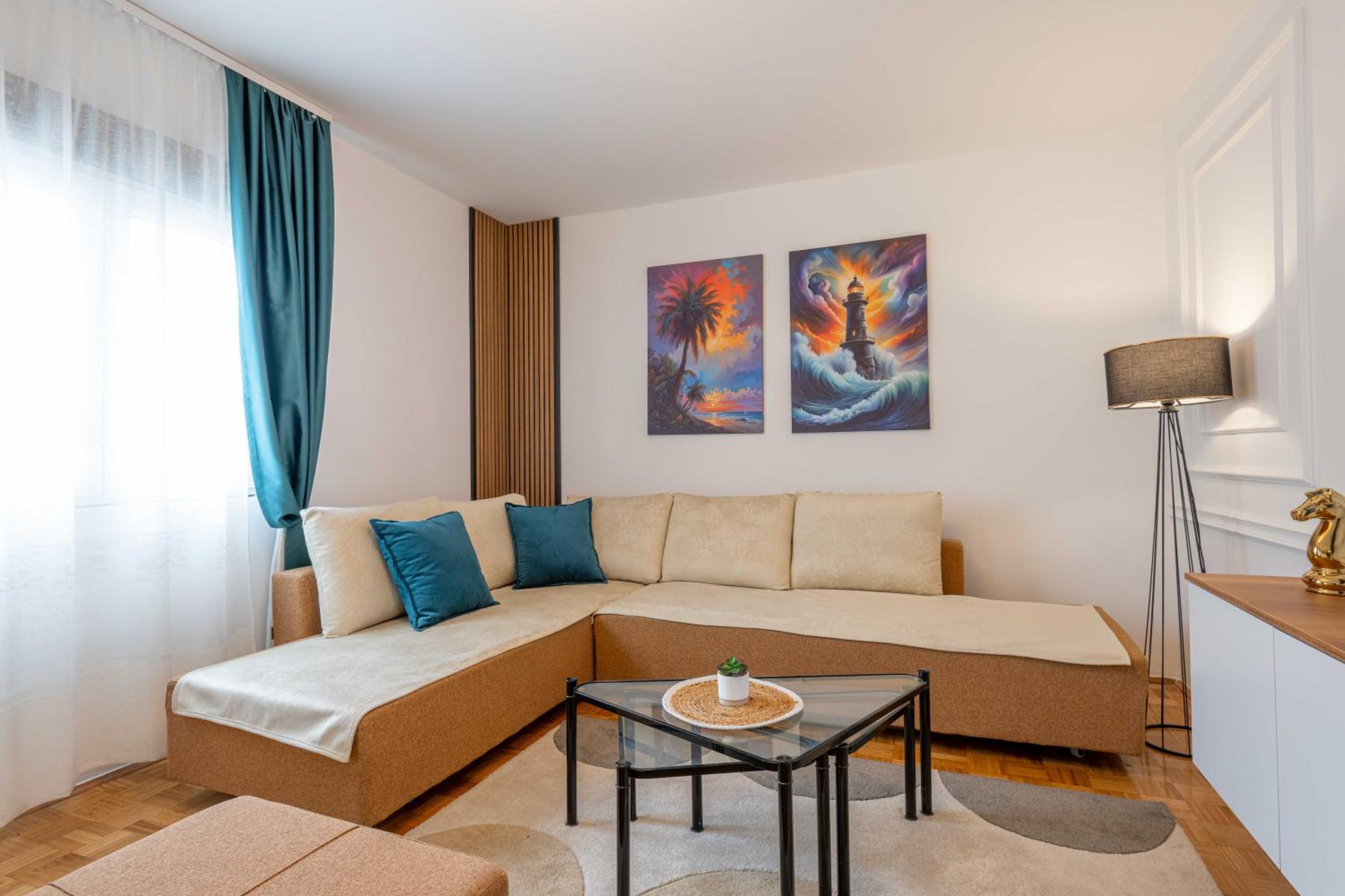 Apartment UR view 3