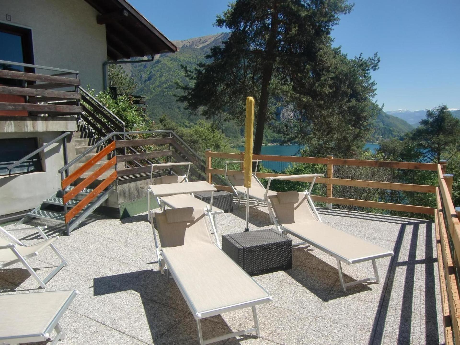 Unterkunft WOHNUNG IM ERDGESCHOSS MIT POSITION IM ÜBERBLICK AUF DEM SEE view 3