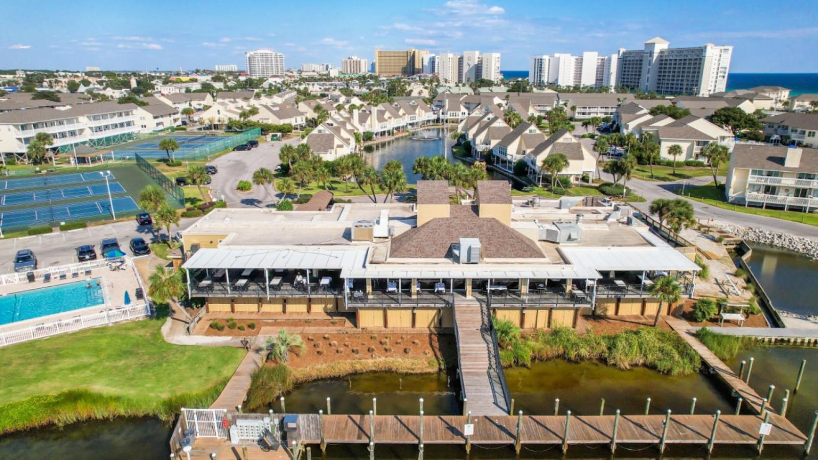Sandpiper Cove Unit 8220 Updated Condo In Destin FL view 4