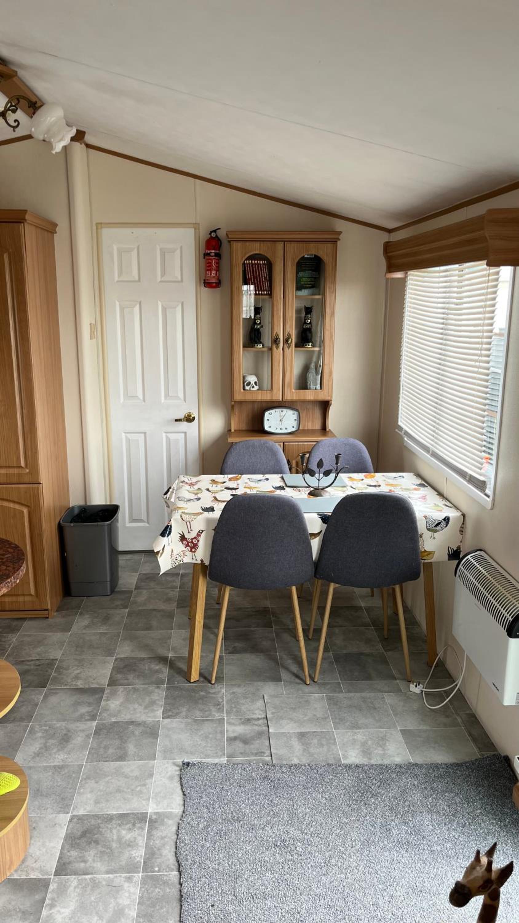 Caravan home Clacton-On-Sea St Osyth view 4