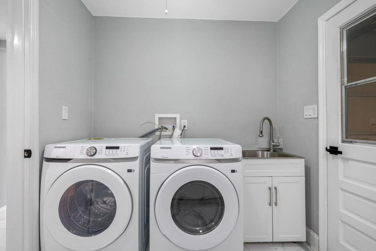 Lovely Villa Home Pool Disney Adventure