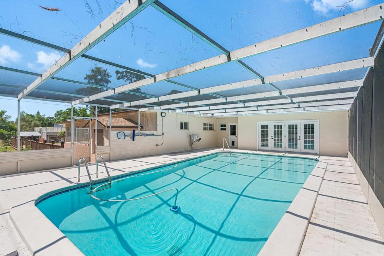 Lovely Villa Home Pool Disney Adventure