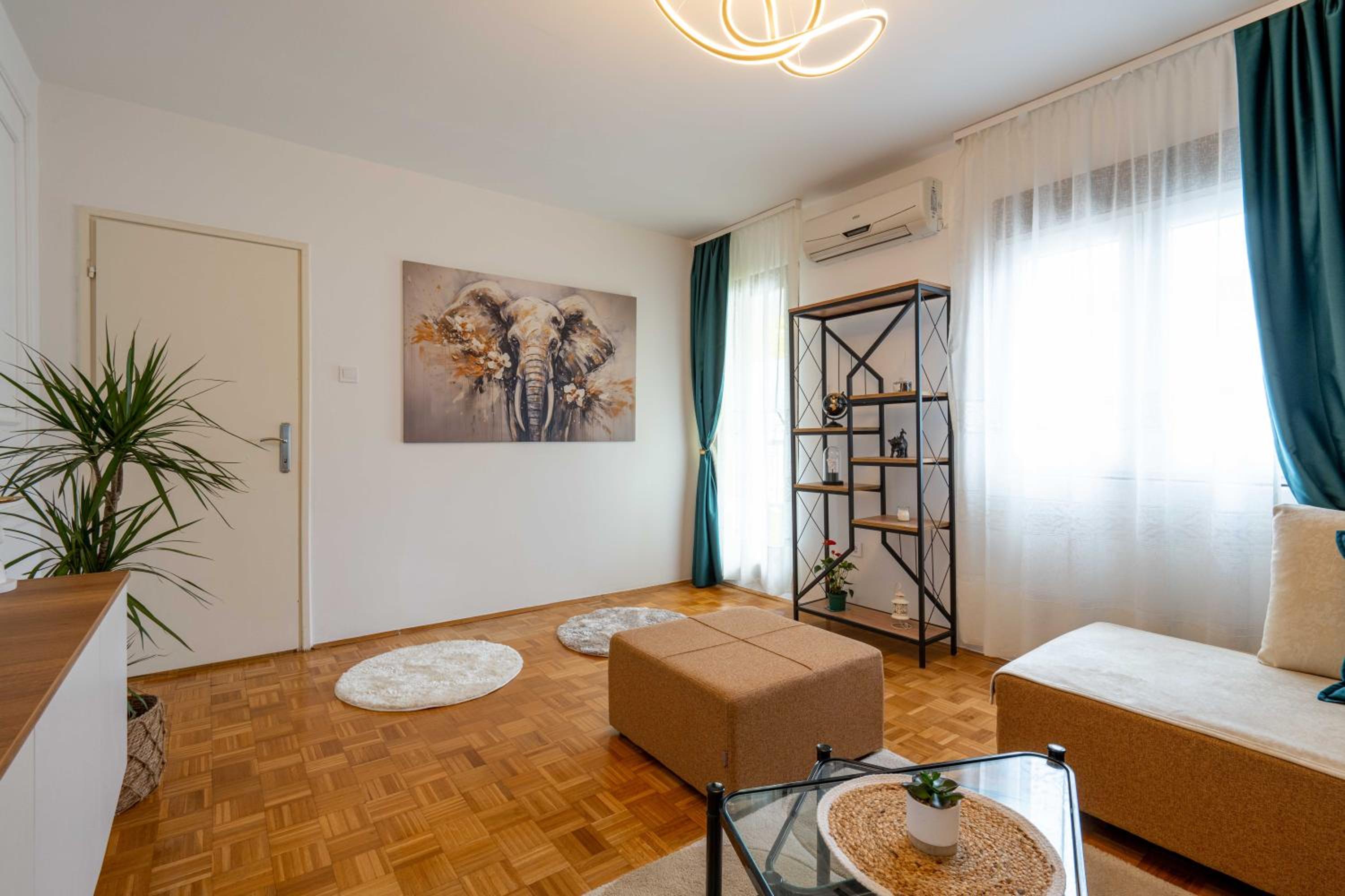 Apartment UR view 2