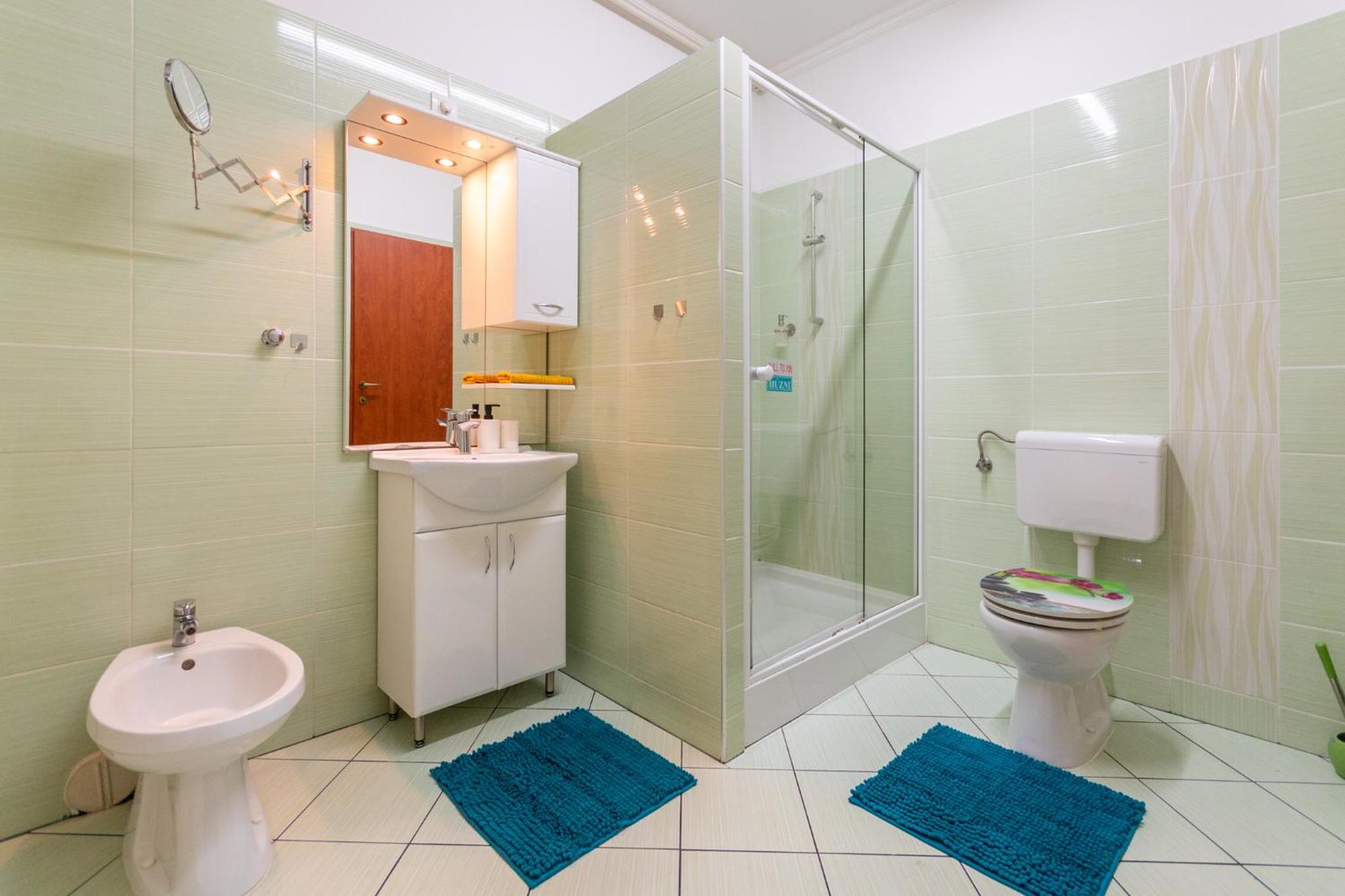 R APARTMENTS BUDAPEST