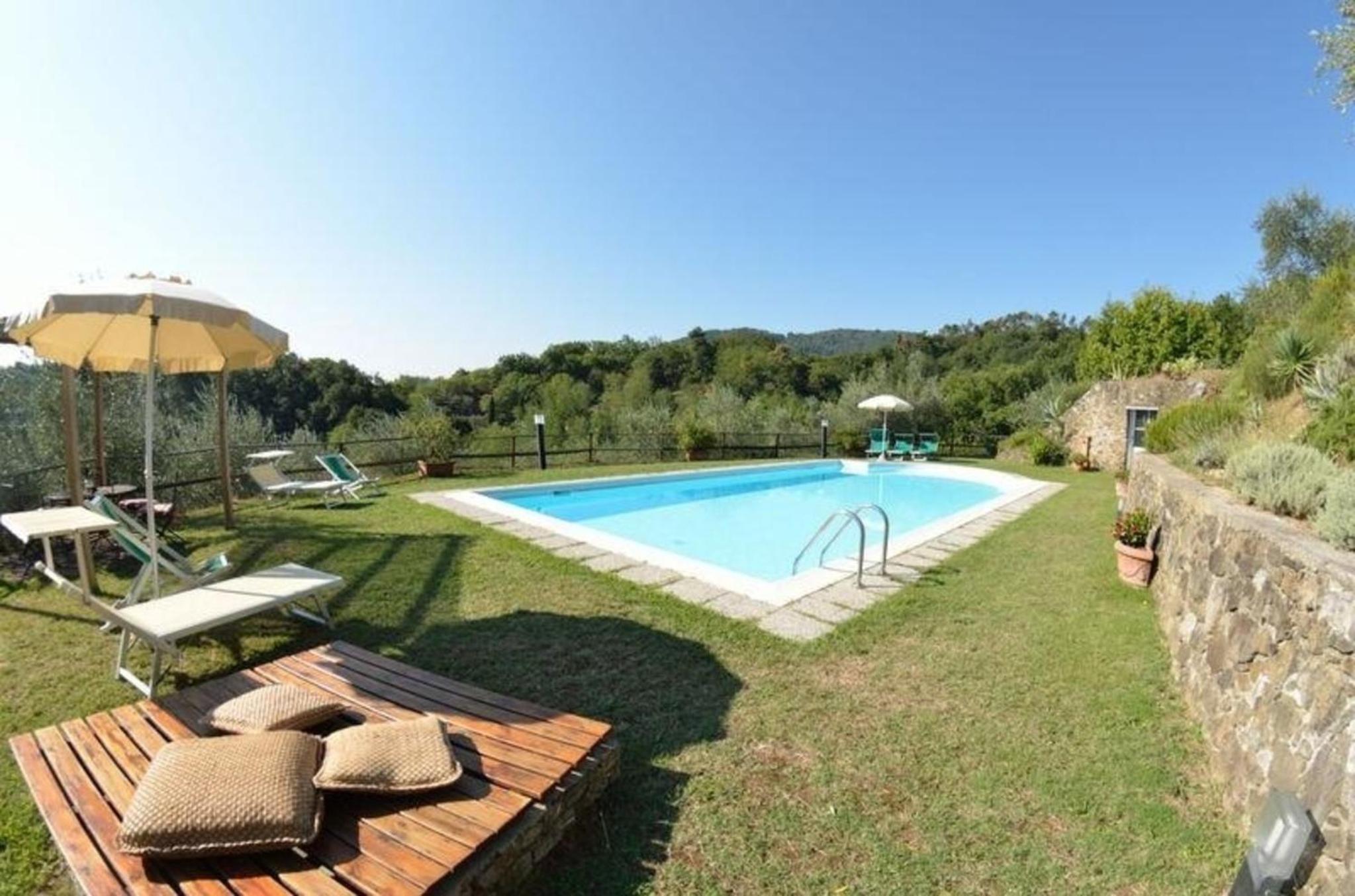Ferienhaus mit Privatpool für 9 Personen ca 110 qm in San Donato bei Lucca, Toskana Provinz Lucca view 2