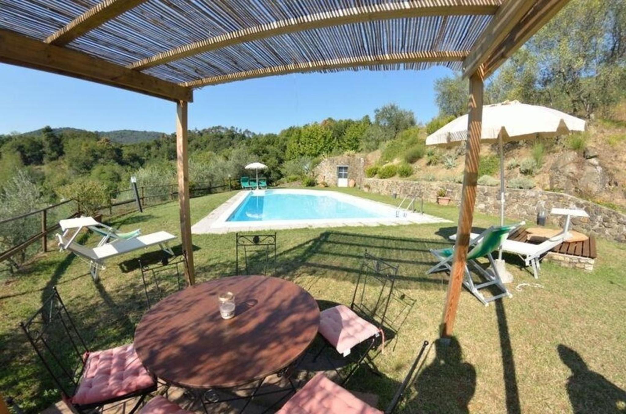 Ferienhaus mit Privatpool für 9 Personen ca 110 qm in San Donato bei Lucca, Toskana Provinz Lucca view 4