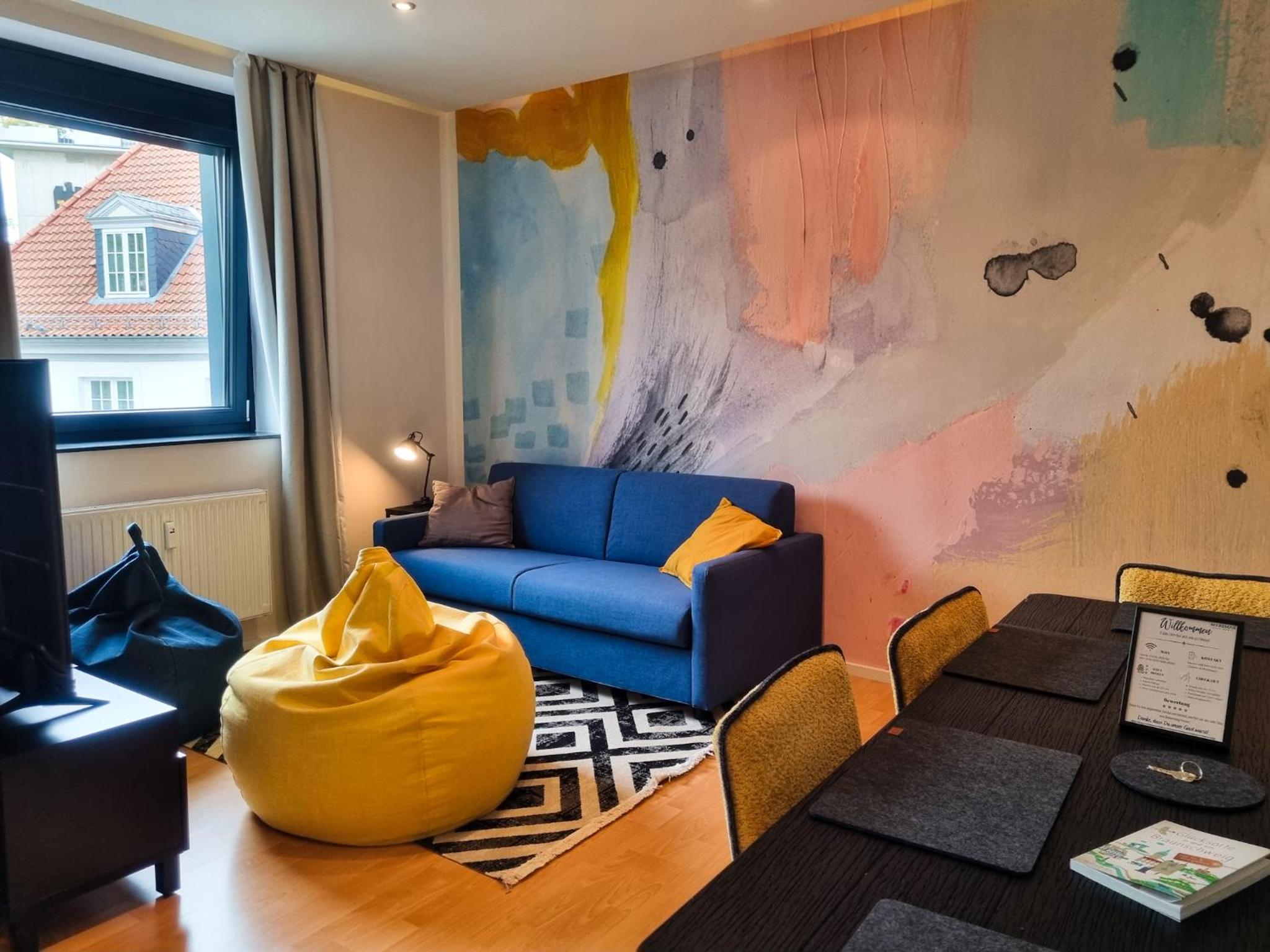 maremar - City Design Apartment - 2 Schlafzimmer - Luxus Boxspringbetten - Küche - Highspeed WIFI - Arbeitsplätze