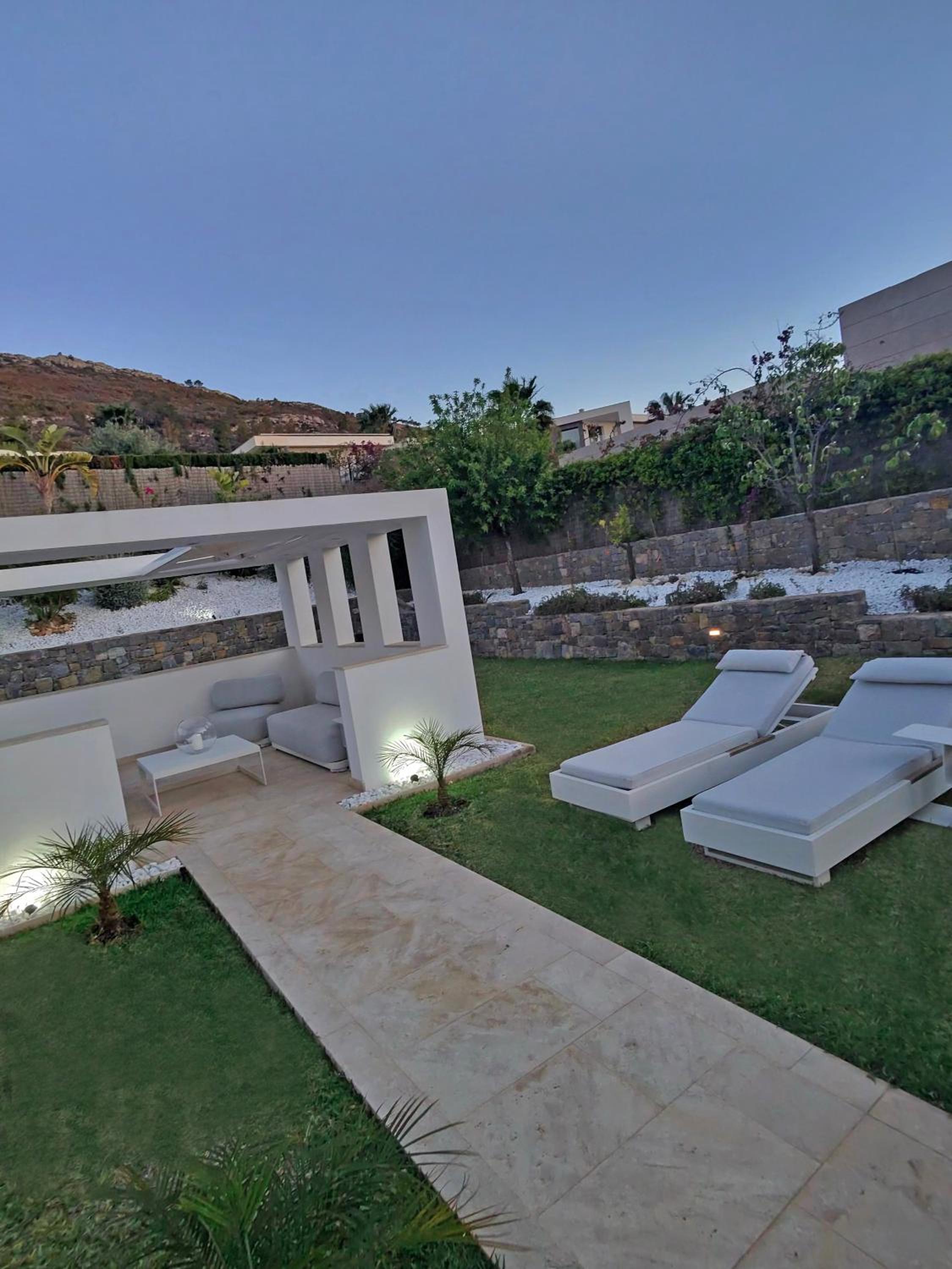 Exquisite Luxury Paradise
