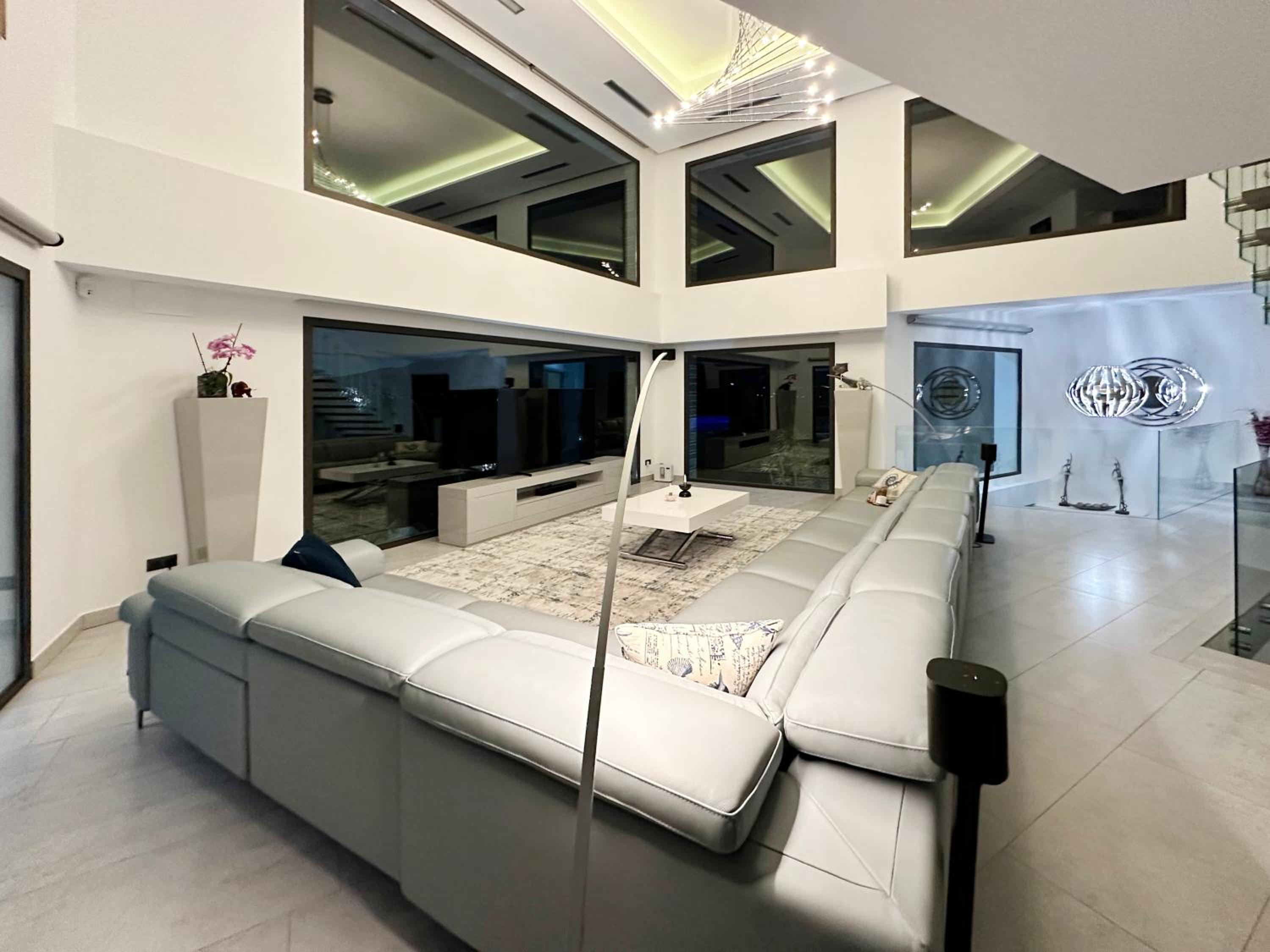 Exquisite Luxury Paradise