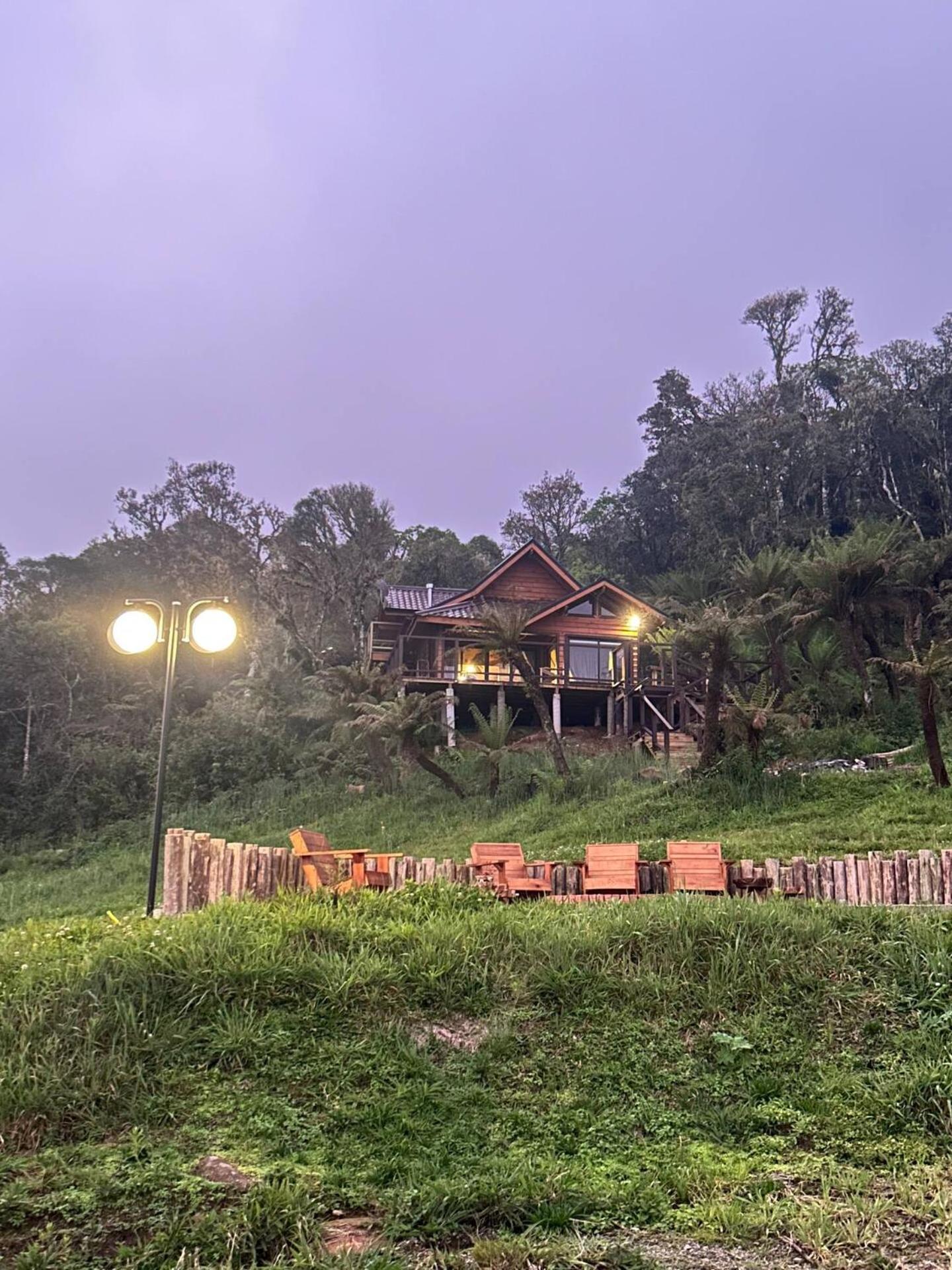 Hotel Vallee Cabanas