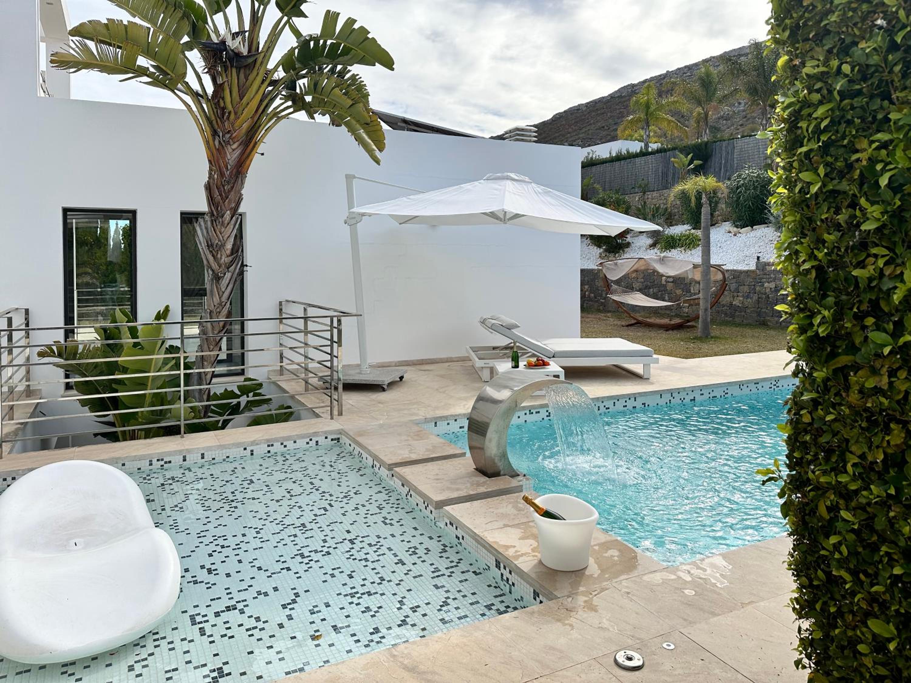 Exquisite Luxury Paradise