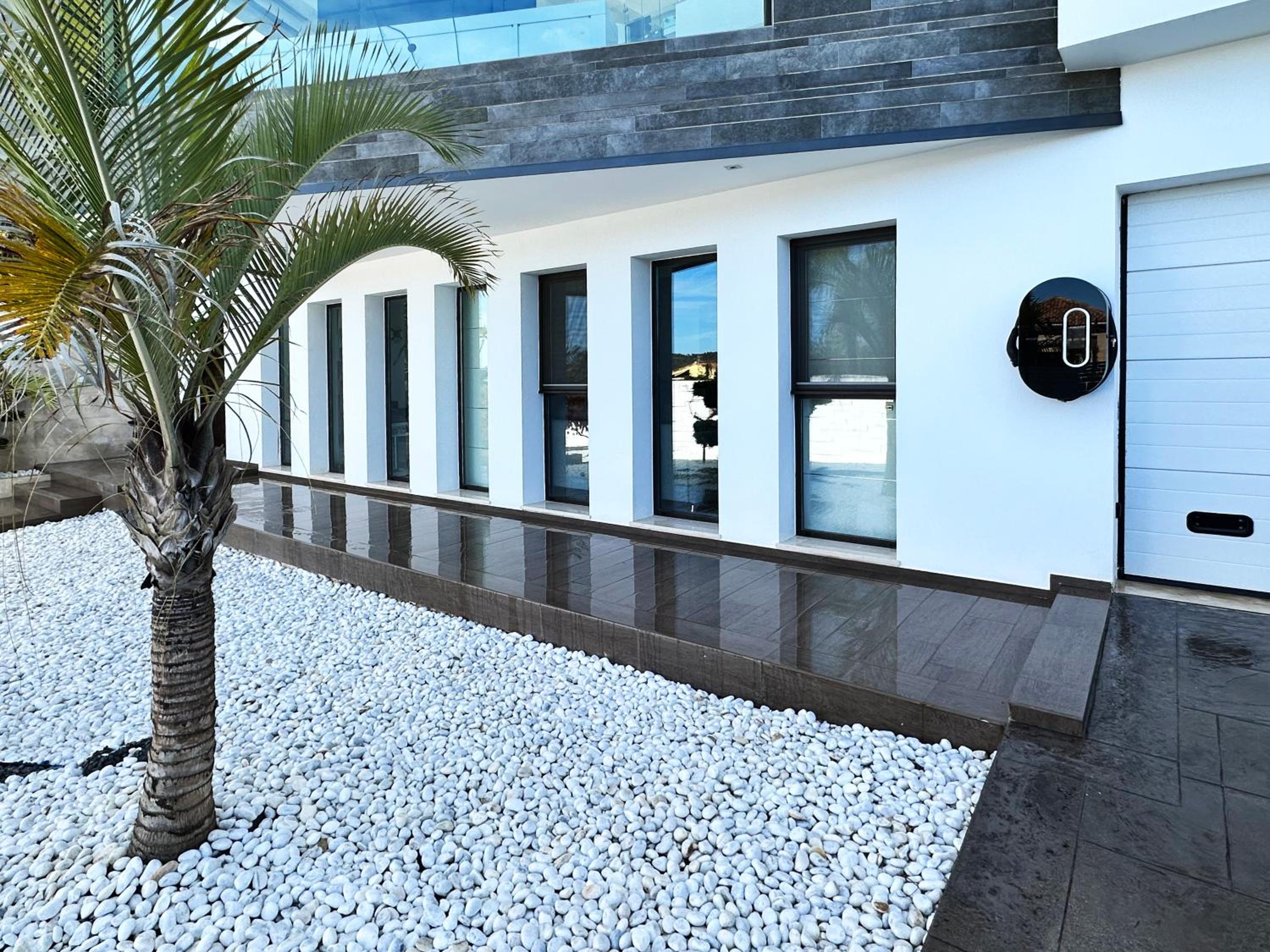 Exquisite Luxury Paradise
