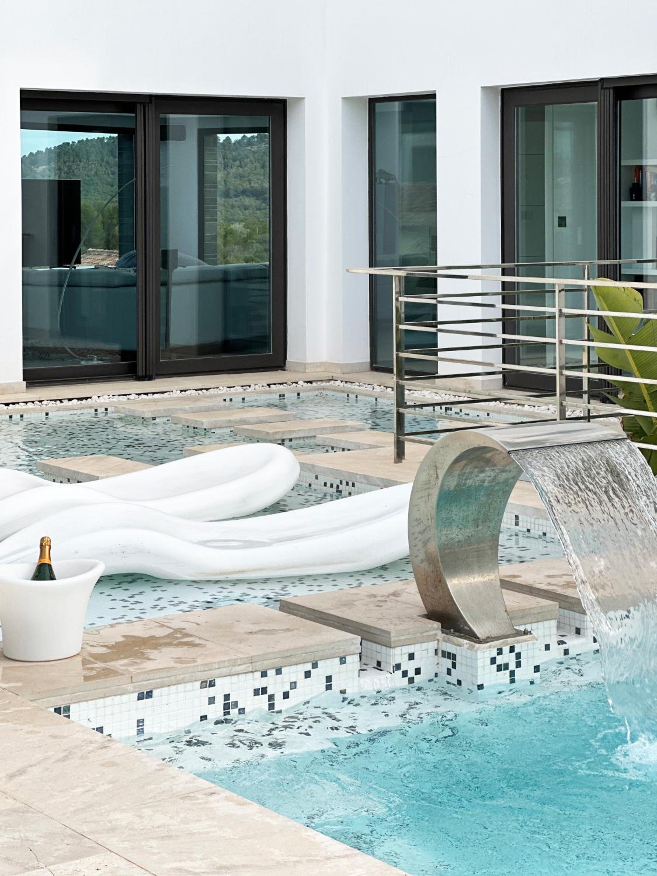 Exquisite Luxury Paradise