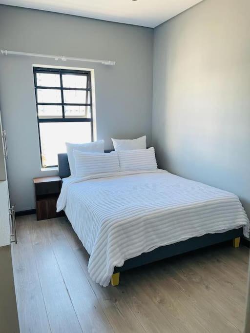 Rachel`s Guest House - Cape Town view 2