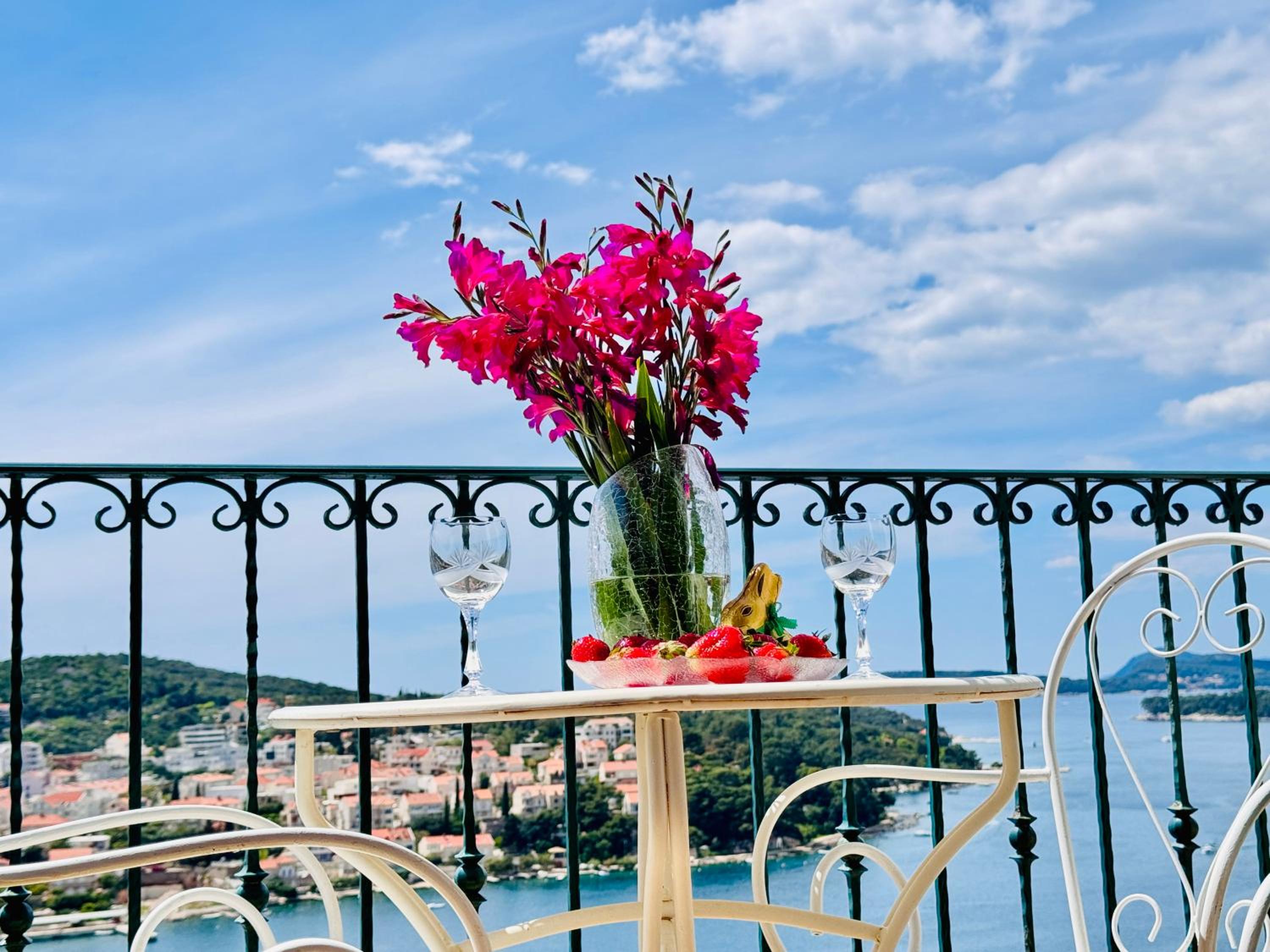 Dalmatian House, spacious stone terraces, balcony , views