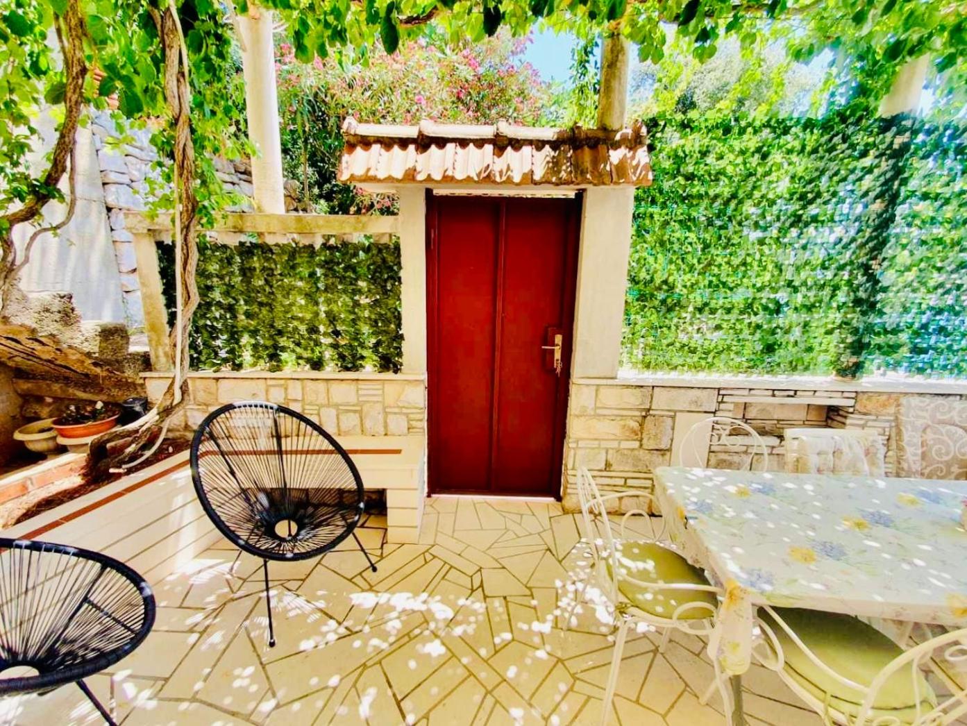 Dalmatian House, spacious stone terraces, balcony , views