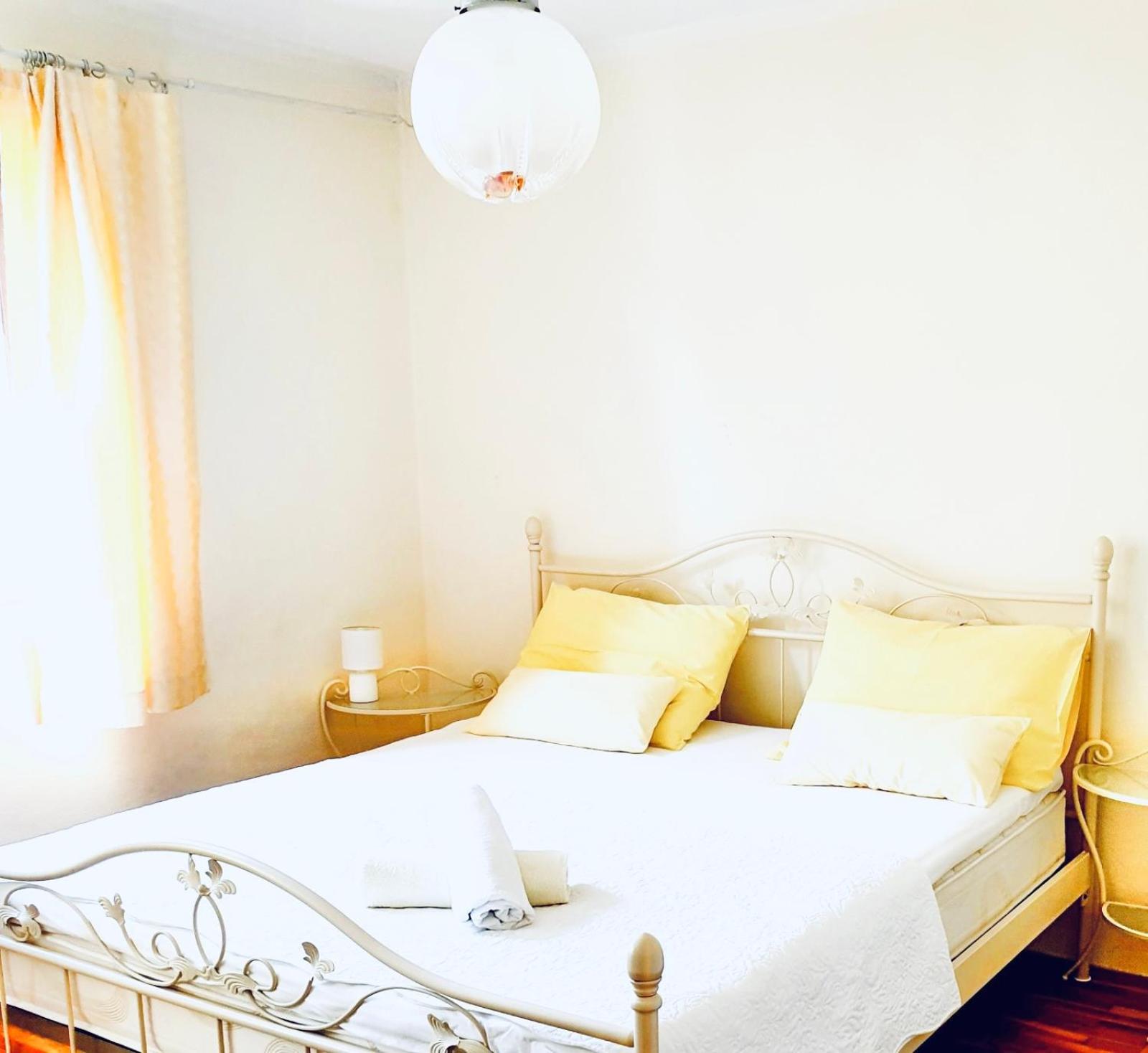 Dalmatian House, spacious stone terraces, balcony , views