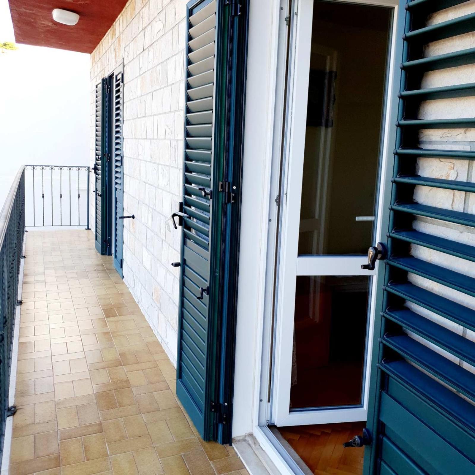 Dalmatian House, spacious stone terraces, balcony , views