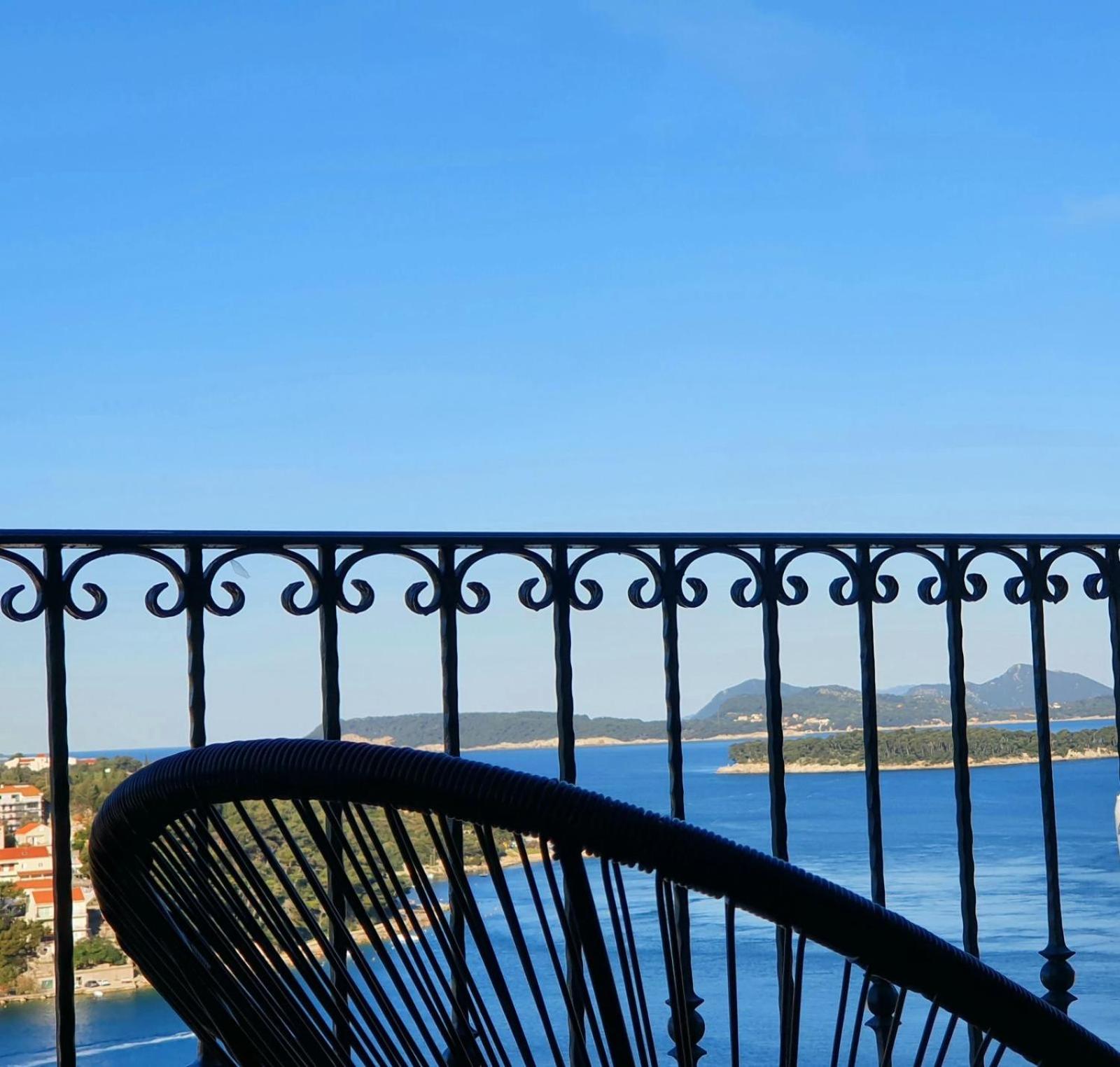 Dalmatian House, spacious stone terraces, balcony , views