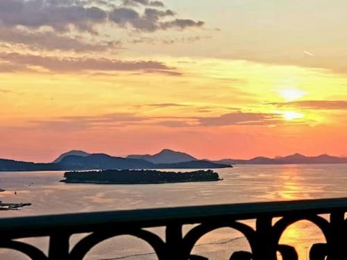 Dalmatian House, spacious stone terraces, balcony , views