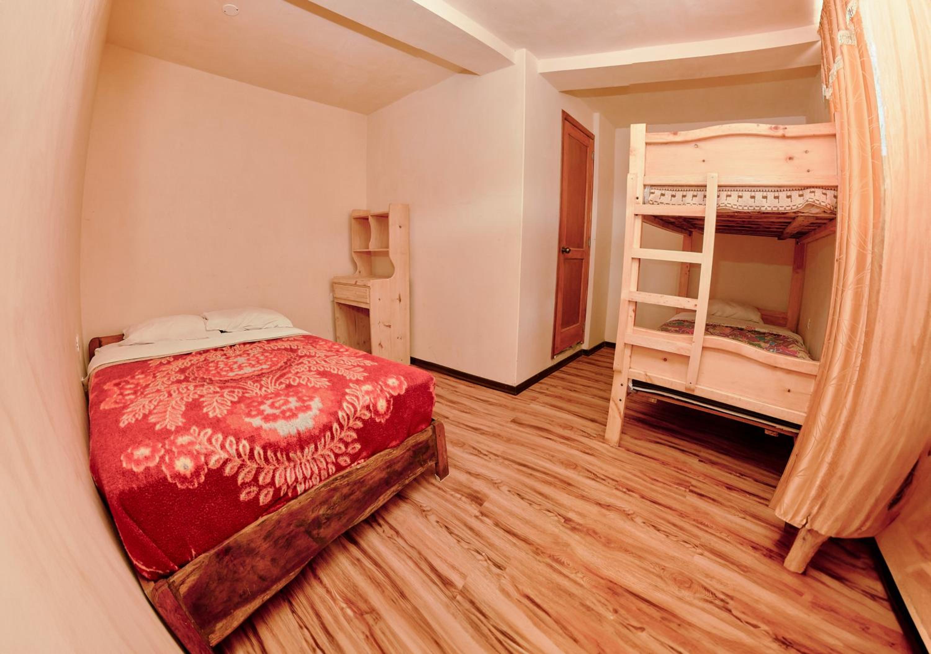 Backpackers-balcones-river-lodge view 5