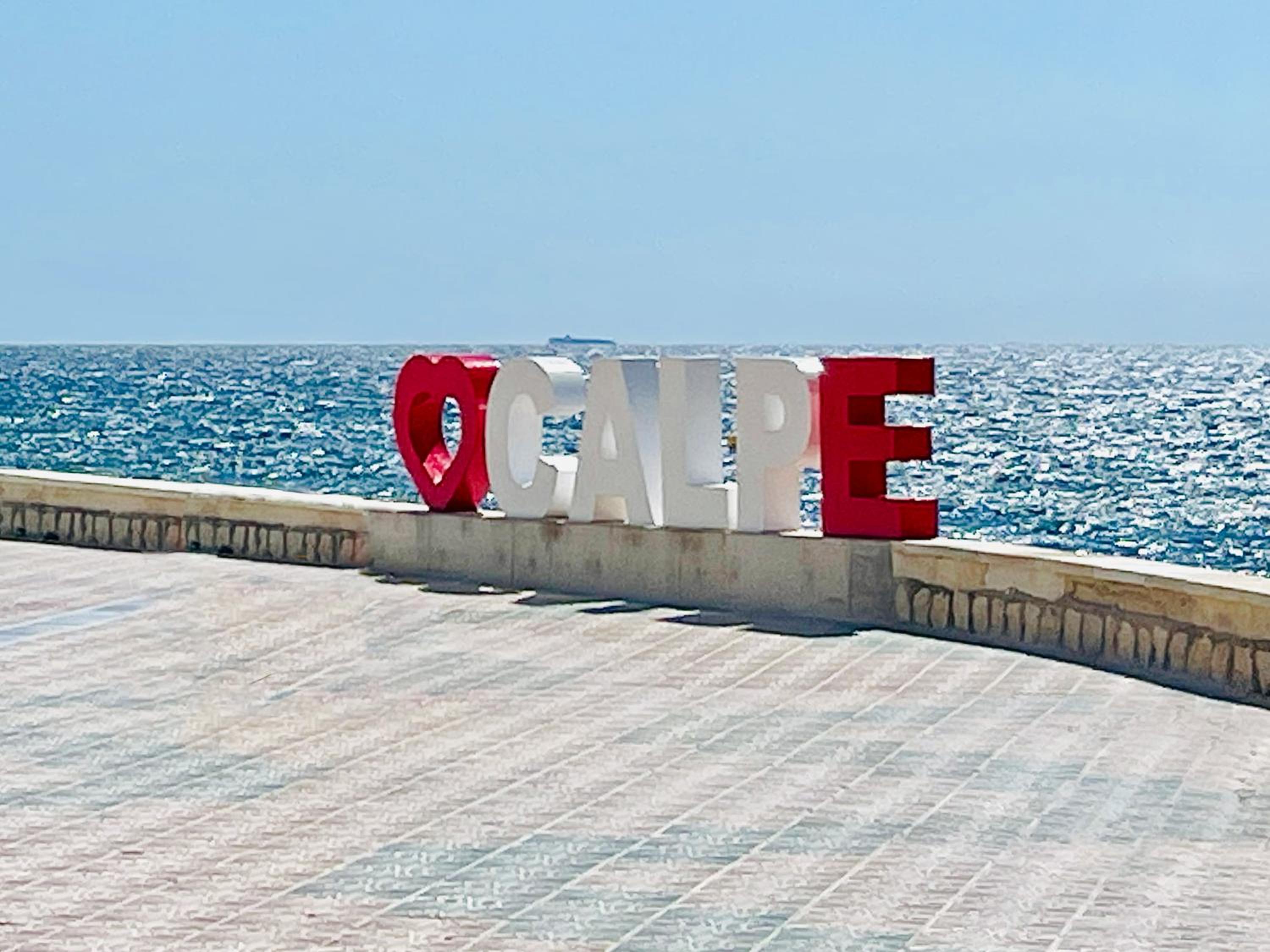 Esmeralda Minerva Primera Línea Fossa- Levante Beach