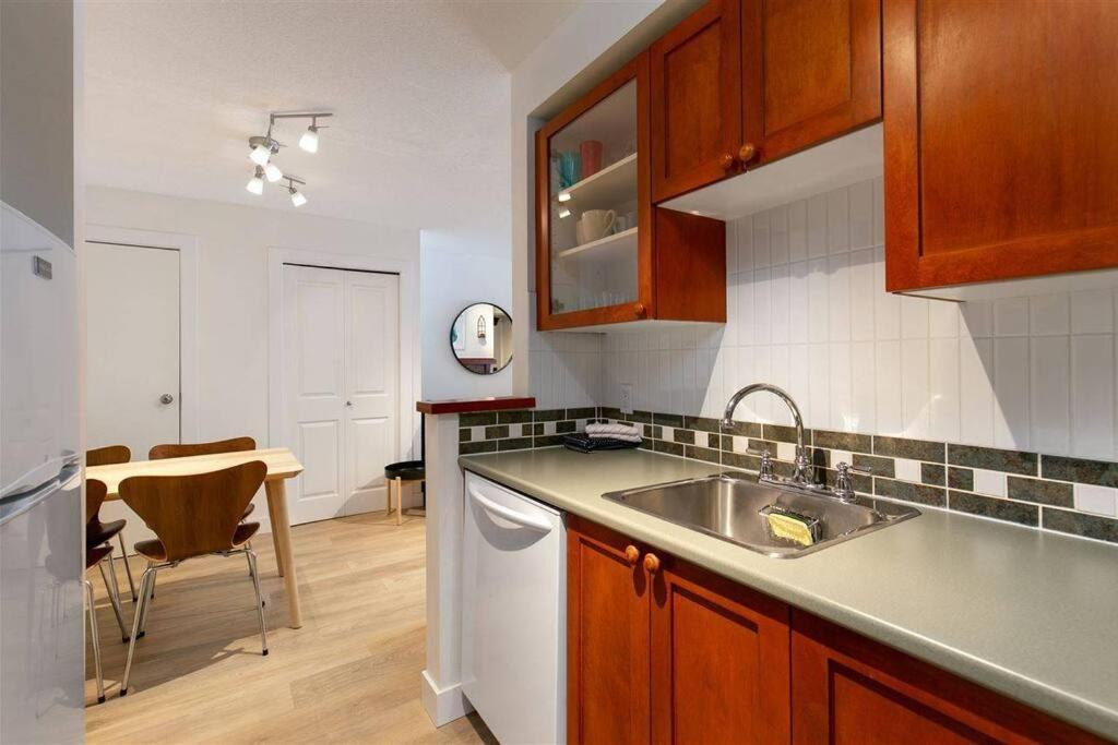 Cozy Townhouse in Whistler Village North