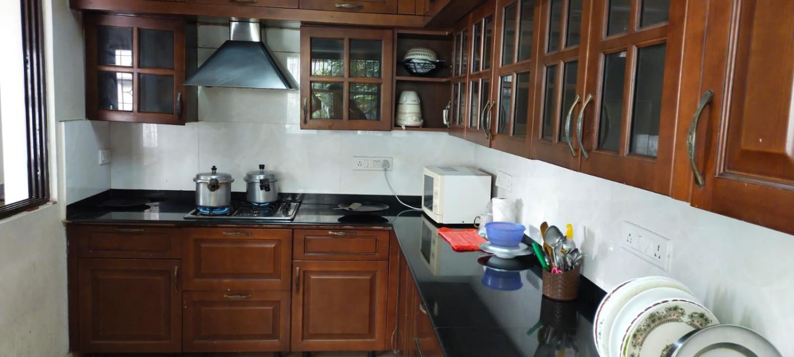 Service Apartment in Richmond road view 5