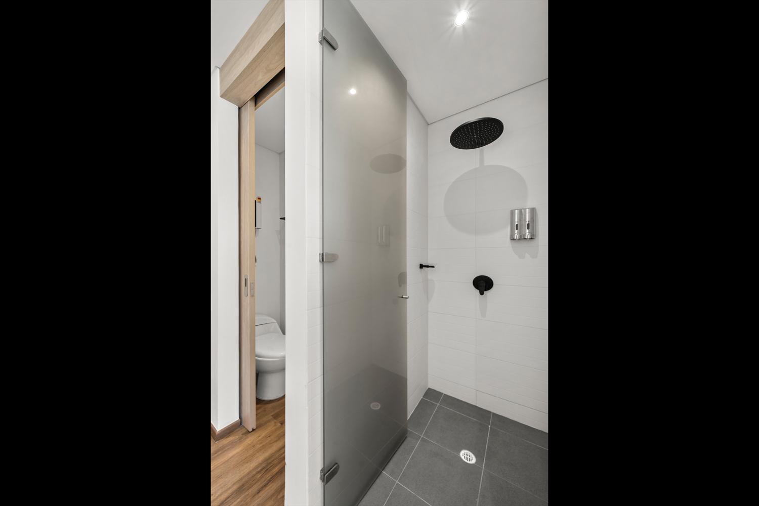 Exclusive modern and central studio