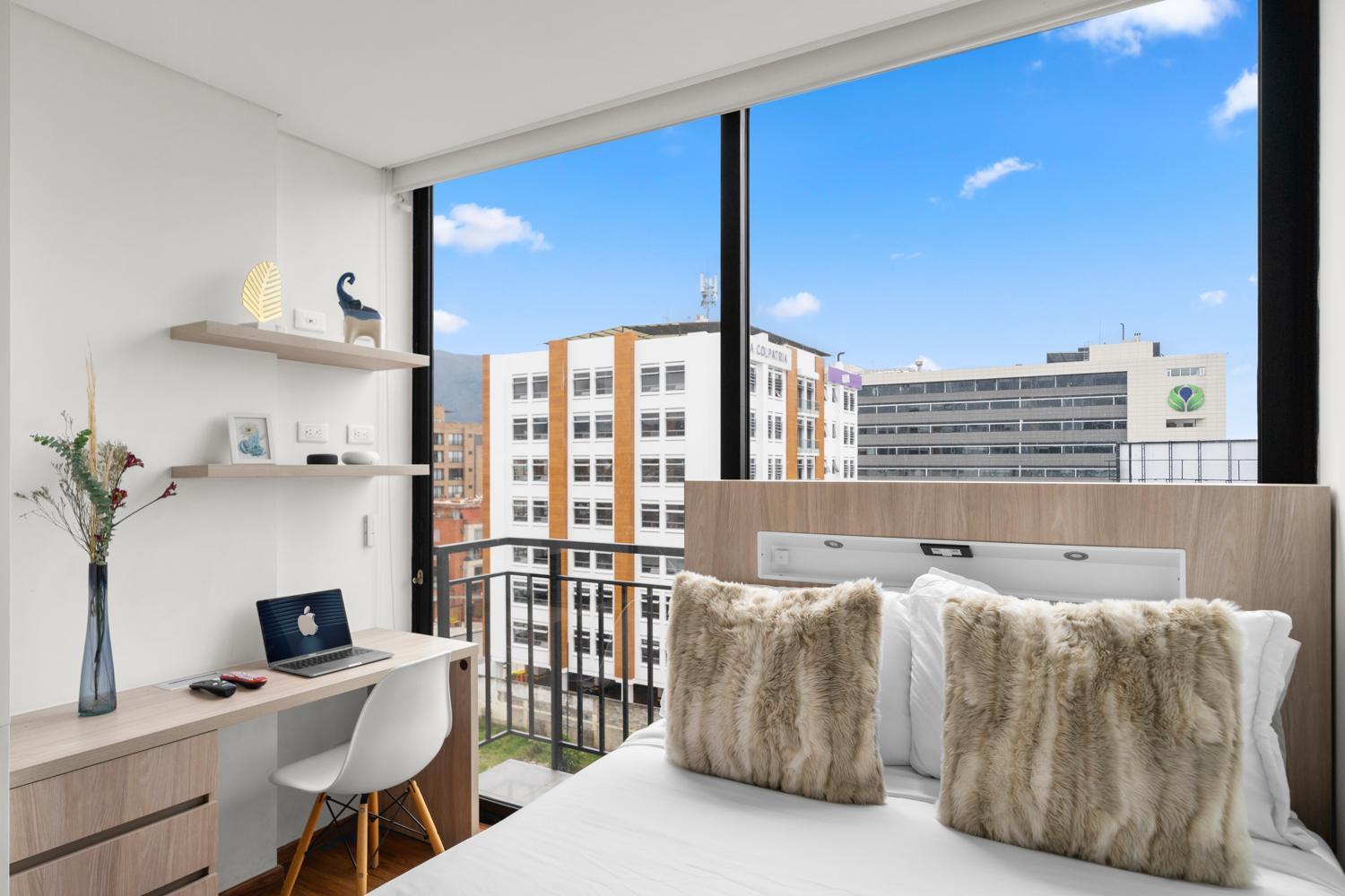 Exclusive modern and central studio