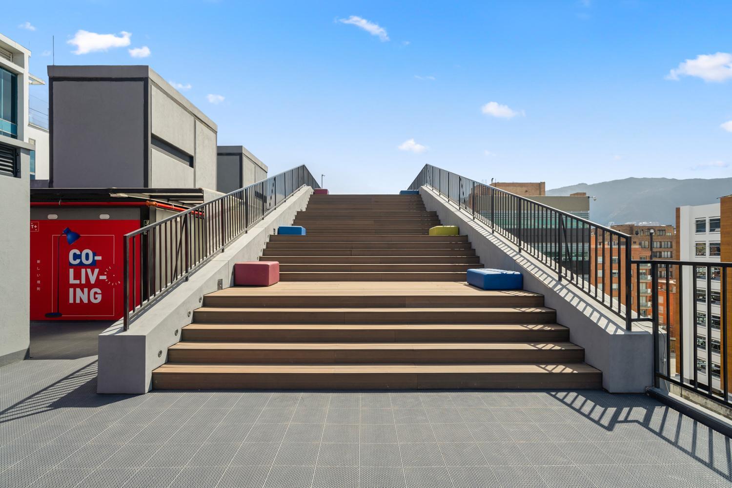 Exclusive modern and central studio