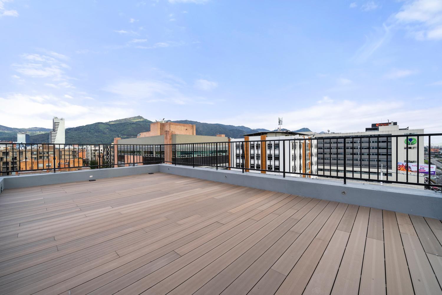 Exclusive modern and central studio
