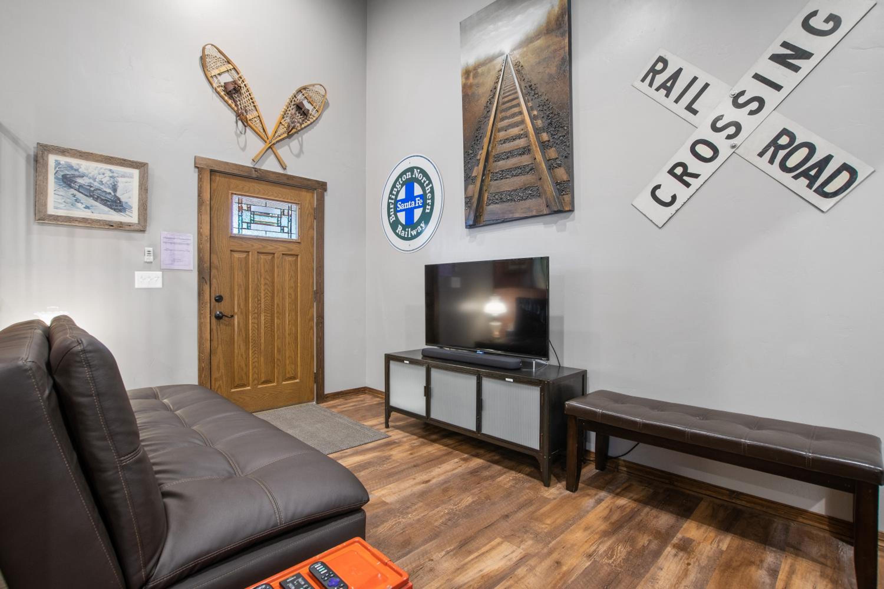 Fort Williamson Glacier Vacation Rentals