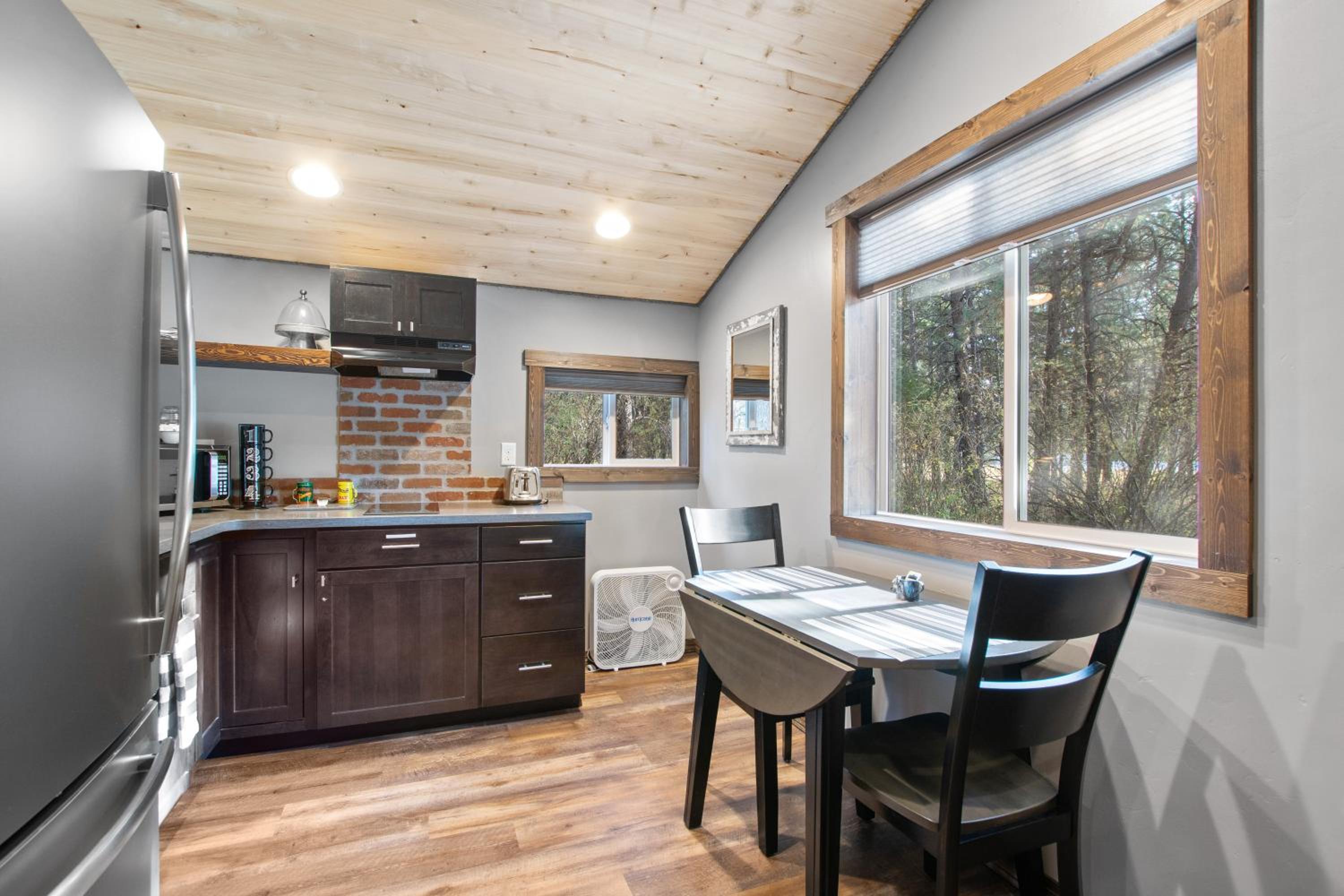 Fort Williamson Glacier Vacation Rentals