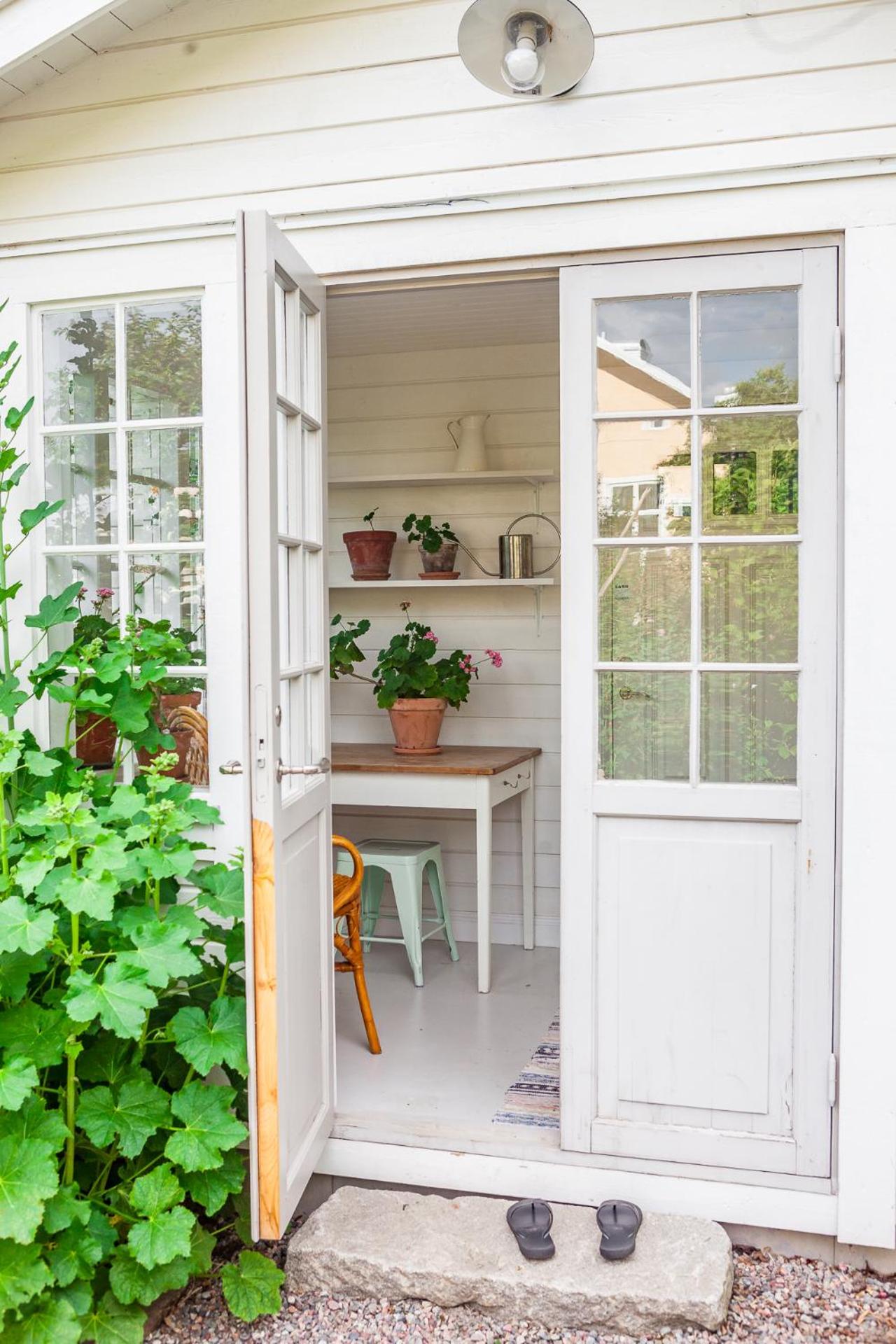 Vallby Cottage view 4