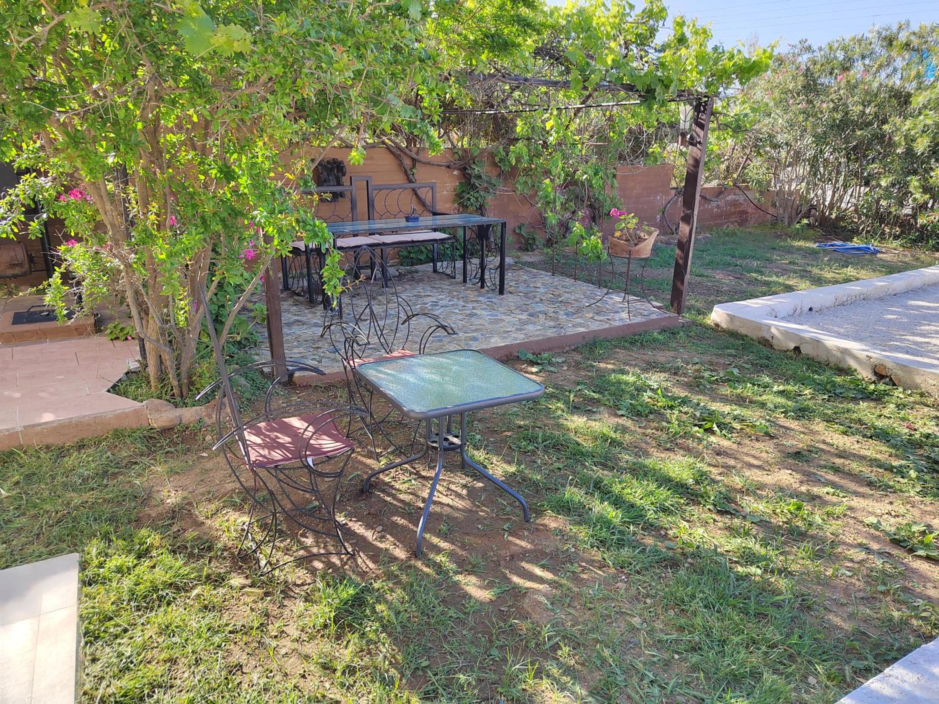 Rododafni Apartments