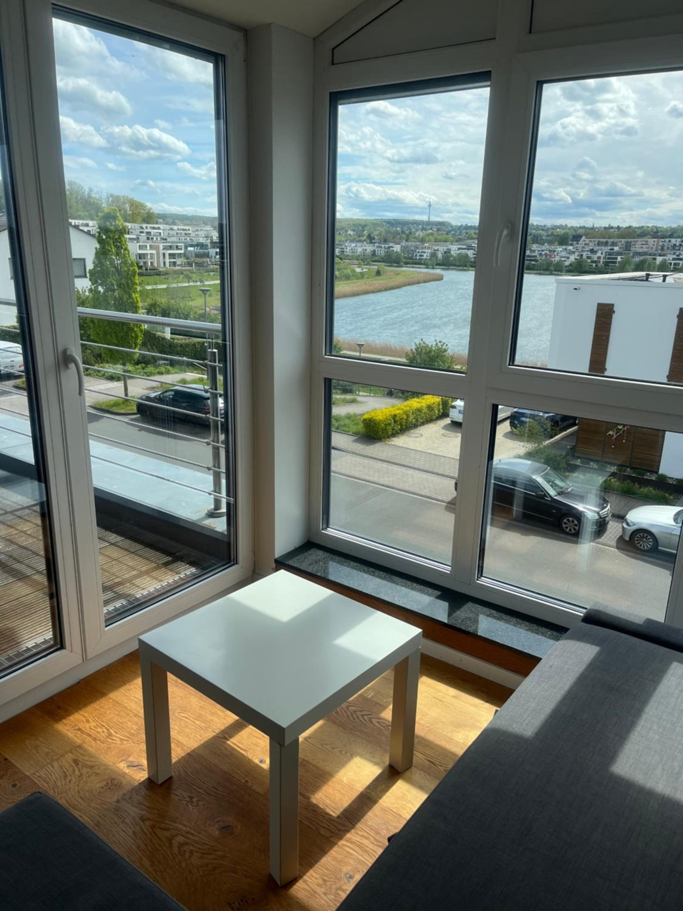Haus mit Panoramablick auf den Phönixsee