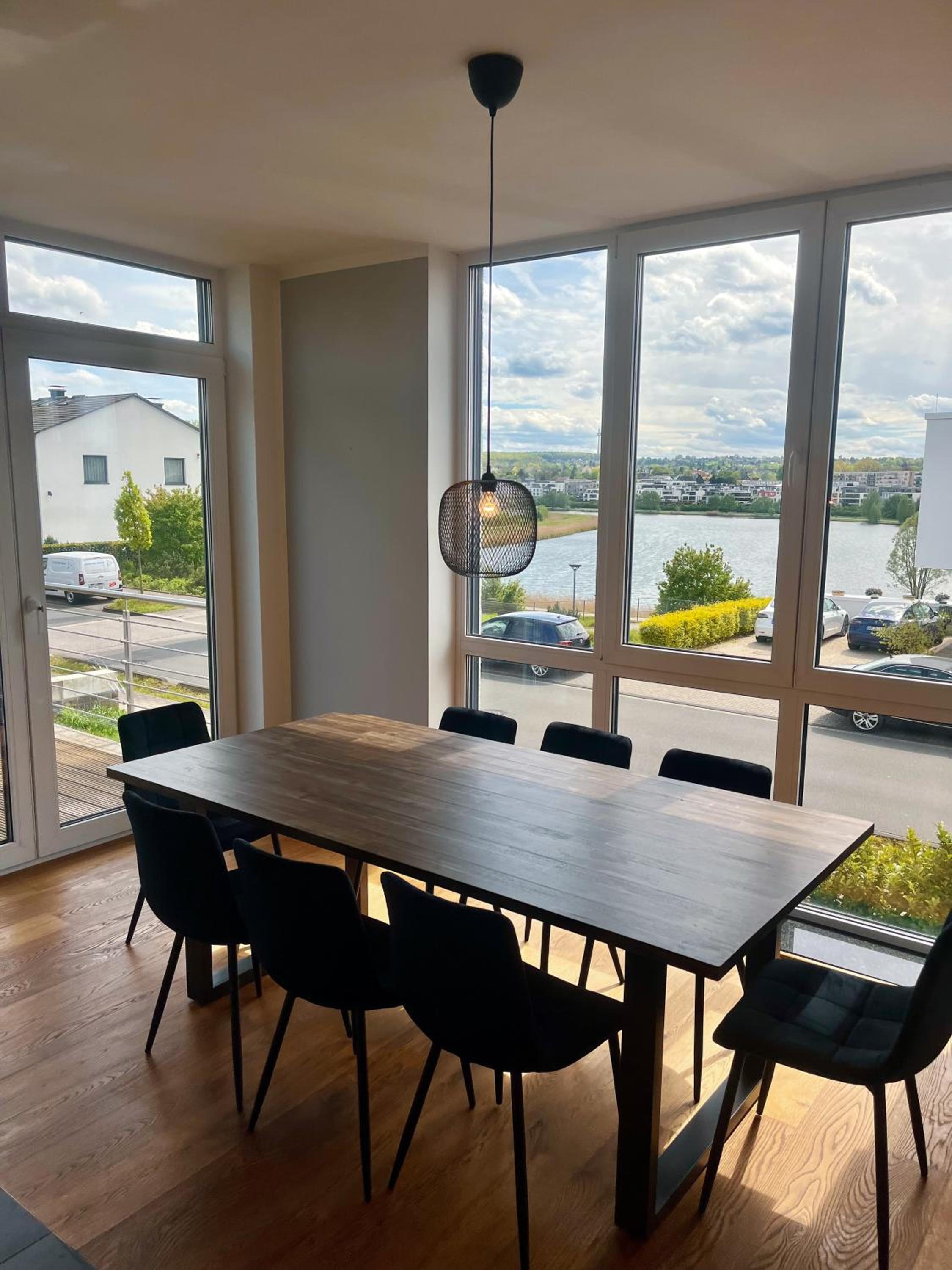 Haus mit Panoramablick auf den Phönixsee