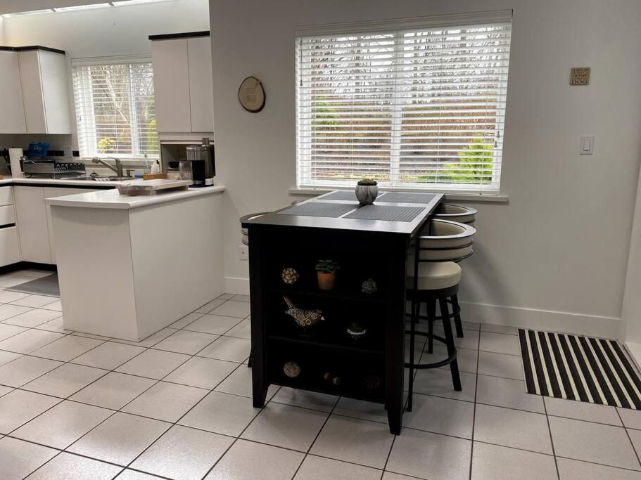 Villa in Crescent Beach