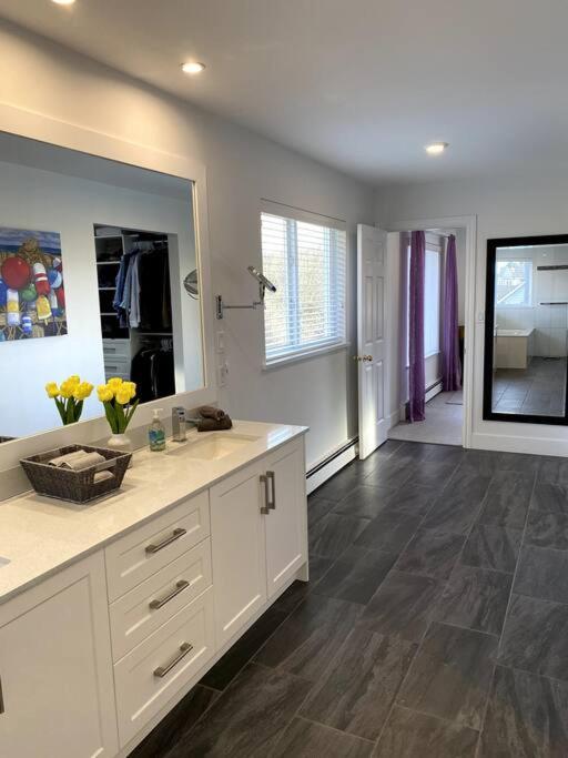 Villa in Crescent Beach
