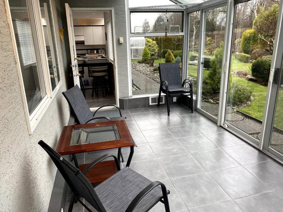 Villa in Crescent Beach