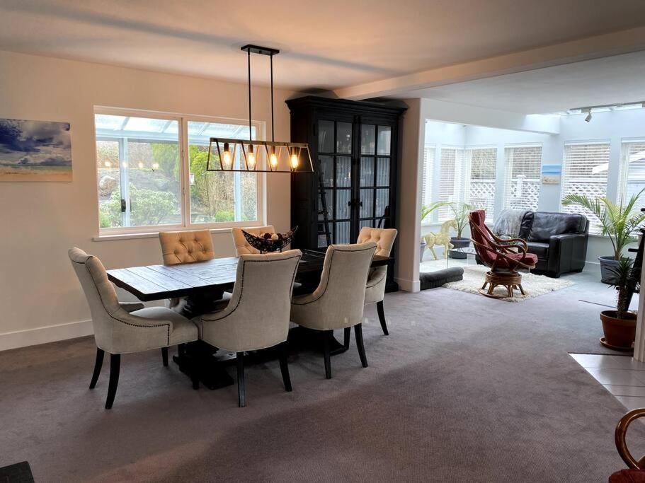 Villa in Crescent Beach