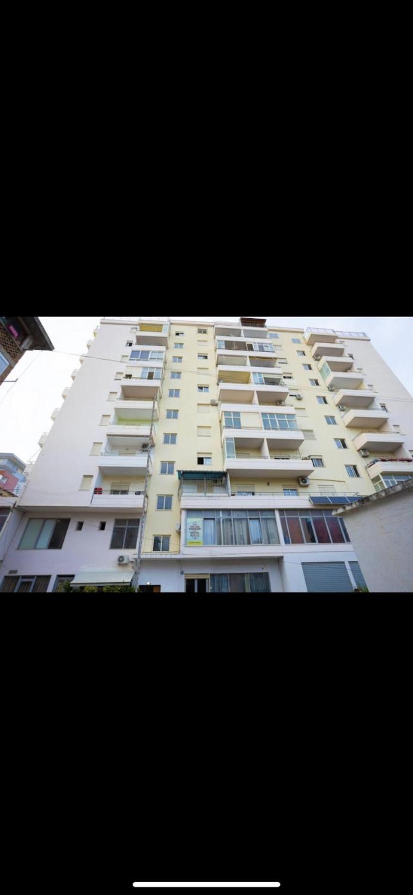 George Luxury Apartment Vlore
