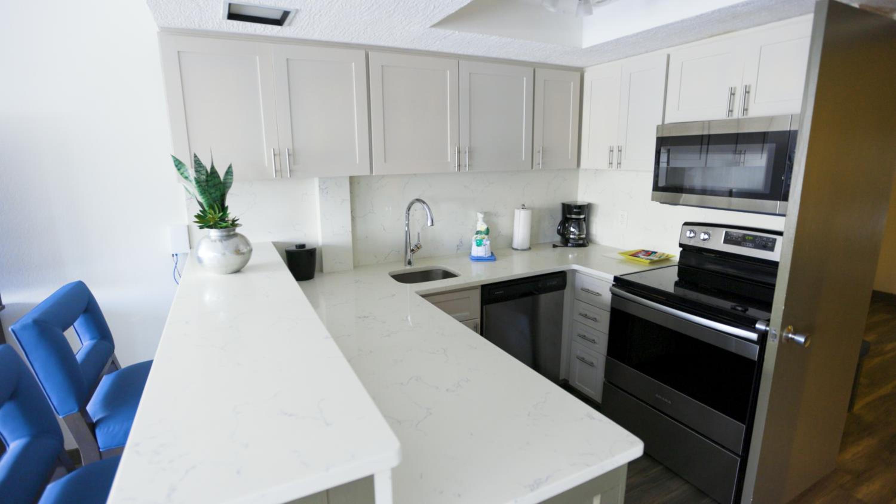 West Palm Beach Vacations - The Dover House Resort - Property Image 39