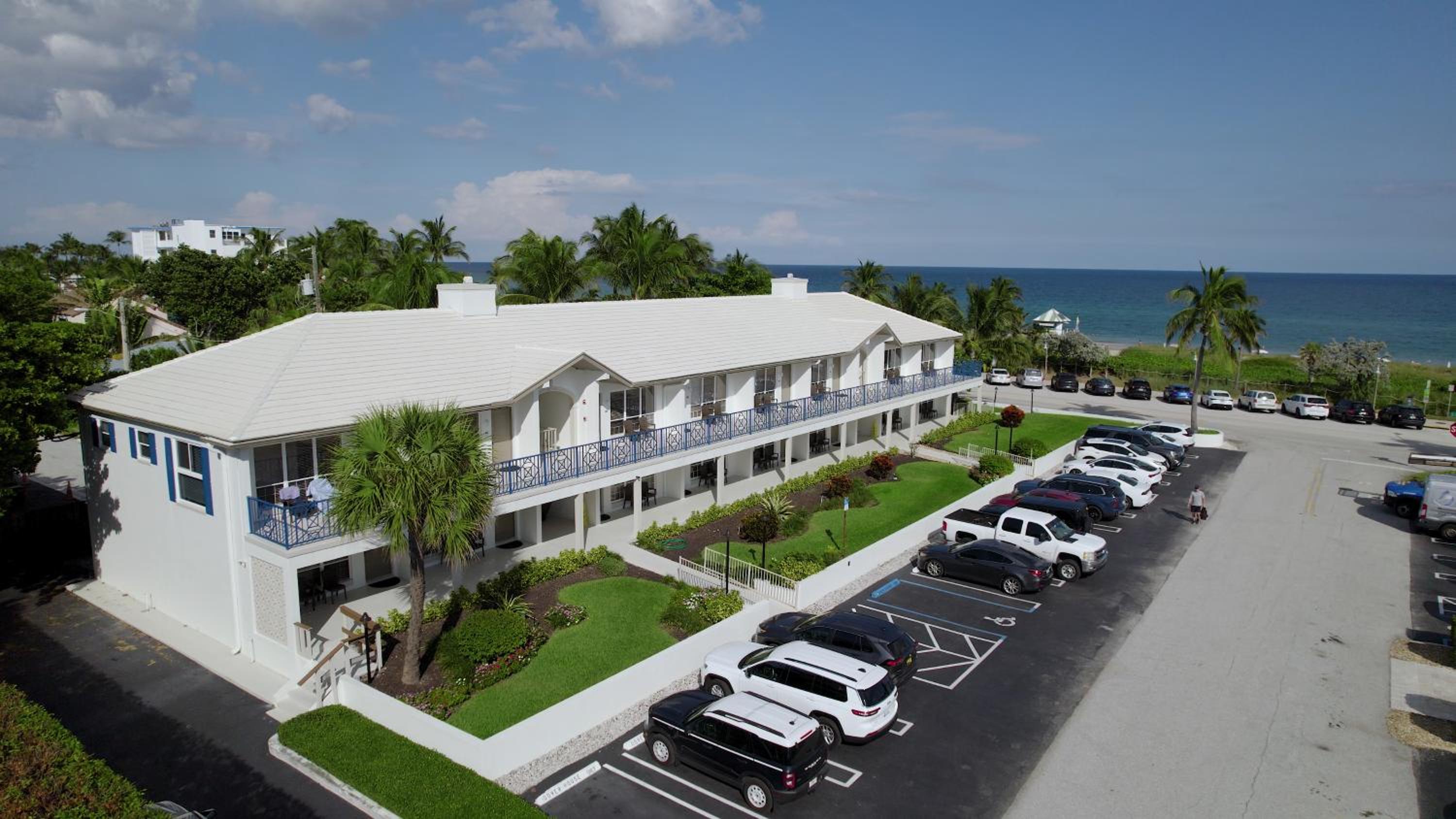 West Palm Beach Vacations - The Dover House Resort - Property Image 5