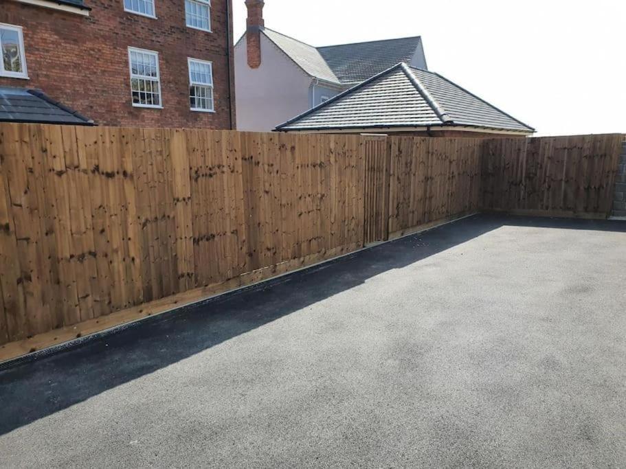 3-Bedroom Luxury Stay With FREE Parking, photo 40