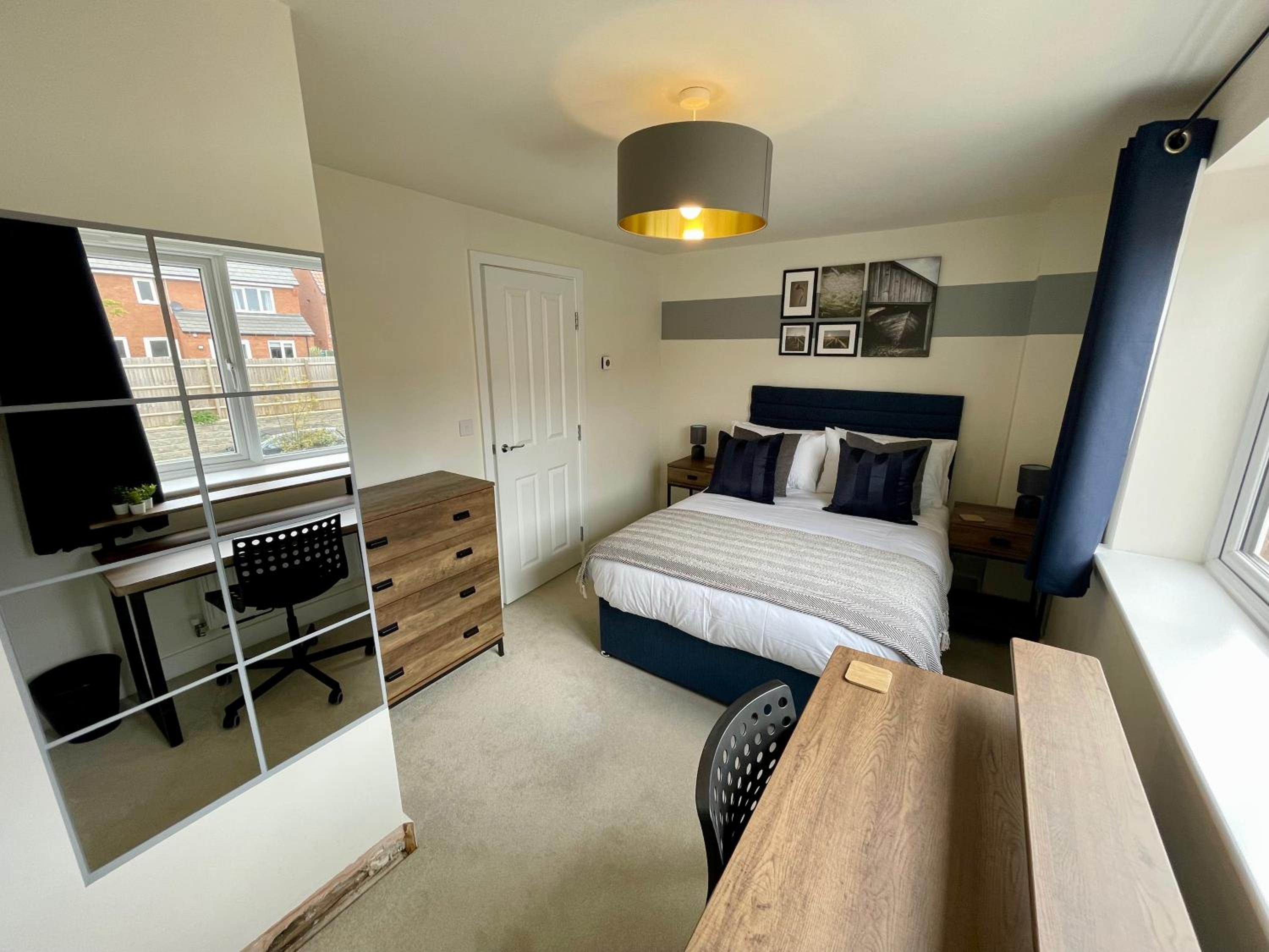 3-Bedroom Luxury Stay With FREE Parking, photo 35