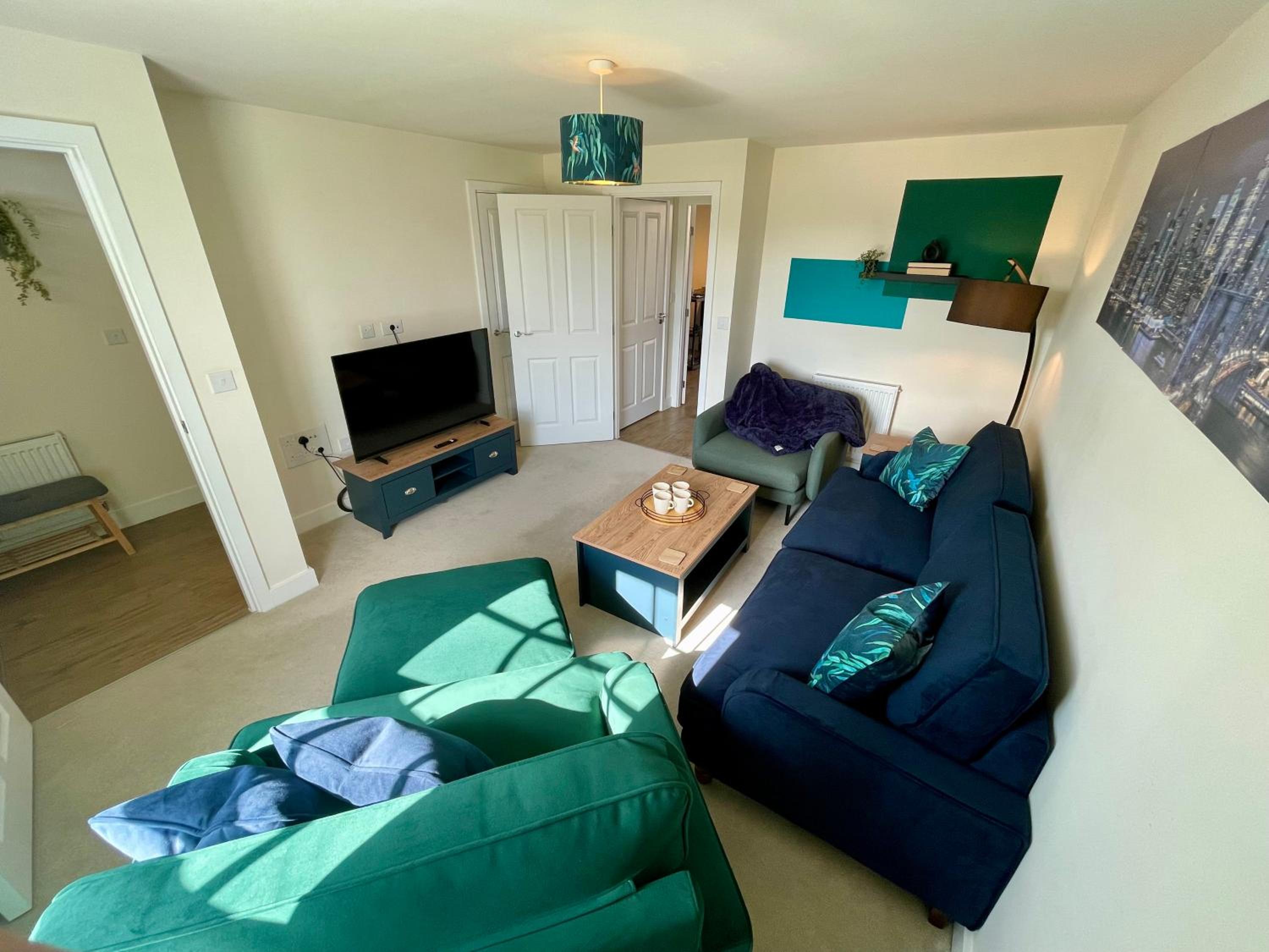 3-Bedroom Luxury Stay With FREE Parking, photo 16