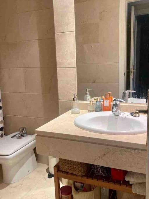 Apartamento Dama de Noche 5 pax y terraza en Marbella Puerto Banus view 5