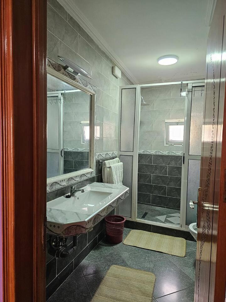 Ammour Apartment